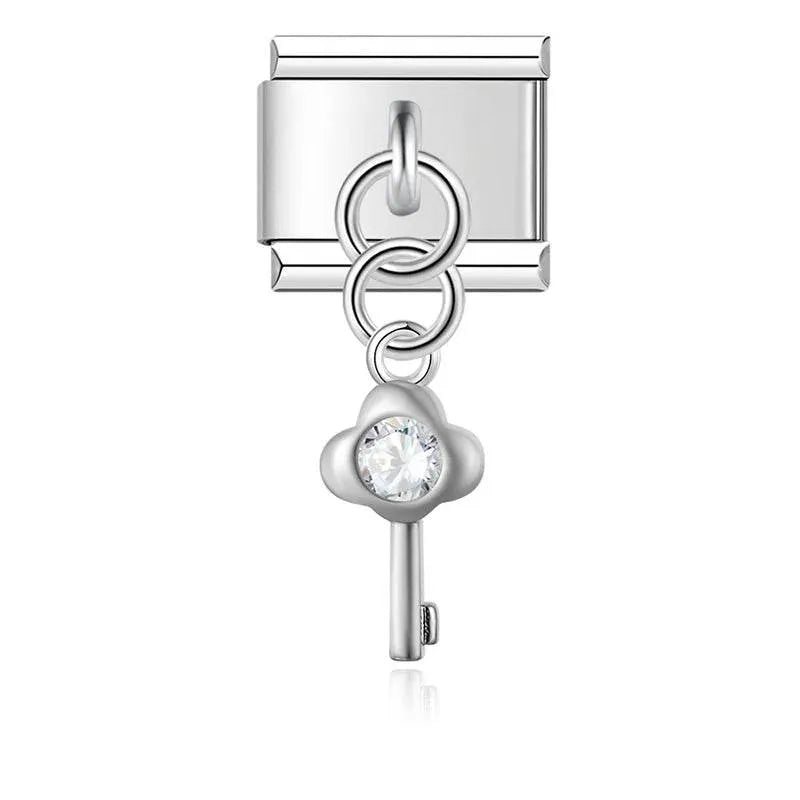 KEY - PENDANT CHARM - Charea